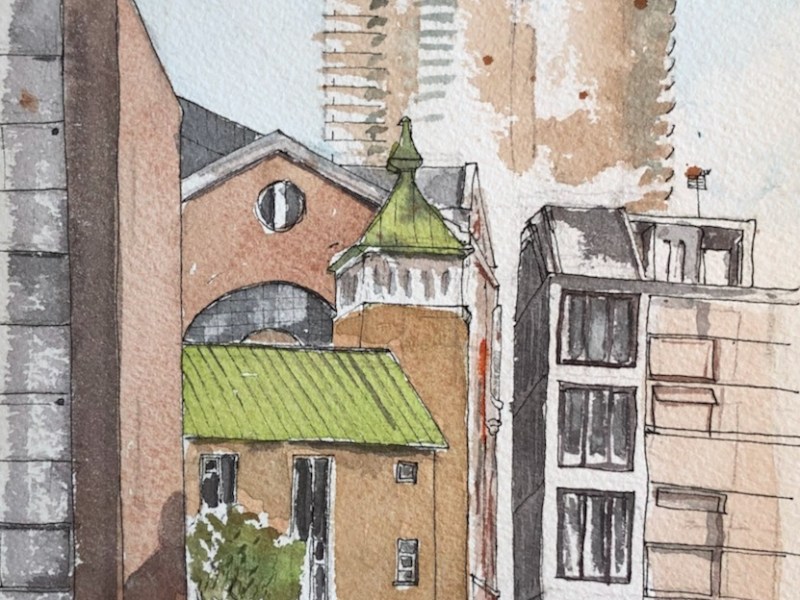 Eglwys Jewin, the Welsh Church, from Golden Lane&nbsp;Estate